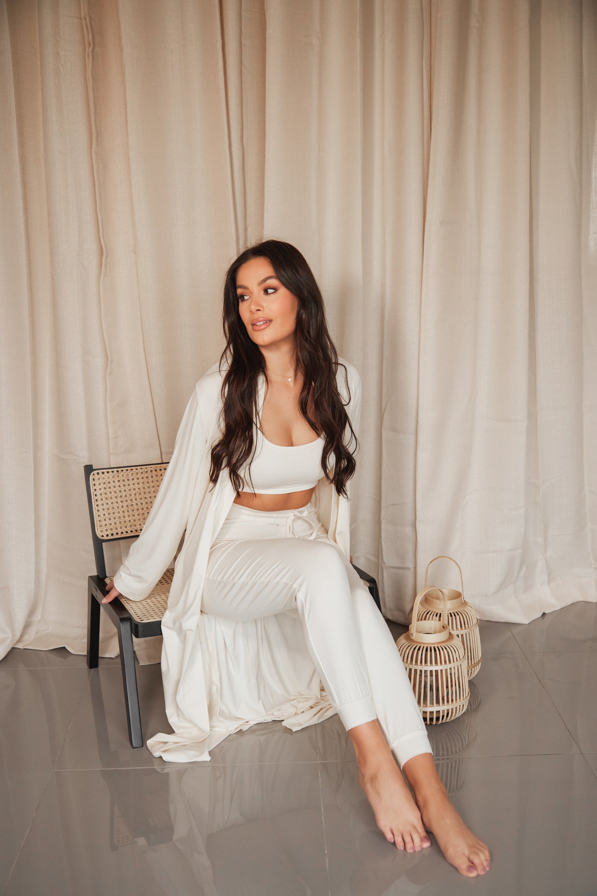 Soft Ivory cuffed drawstring trousers