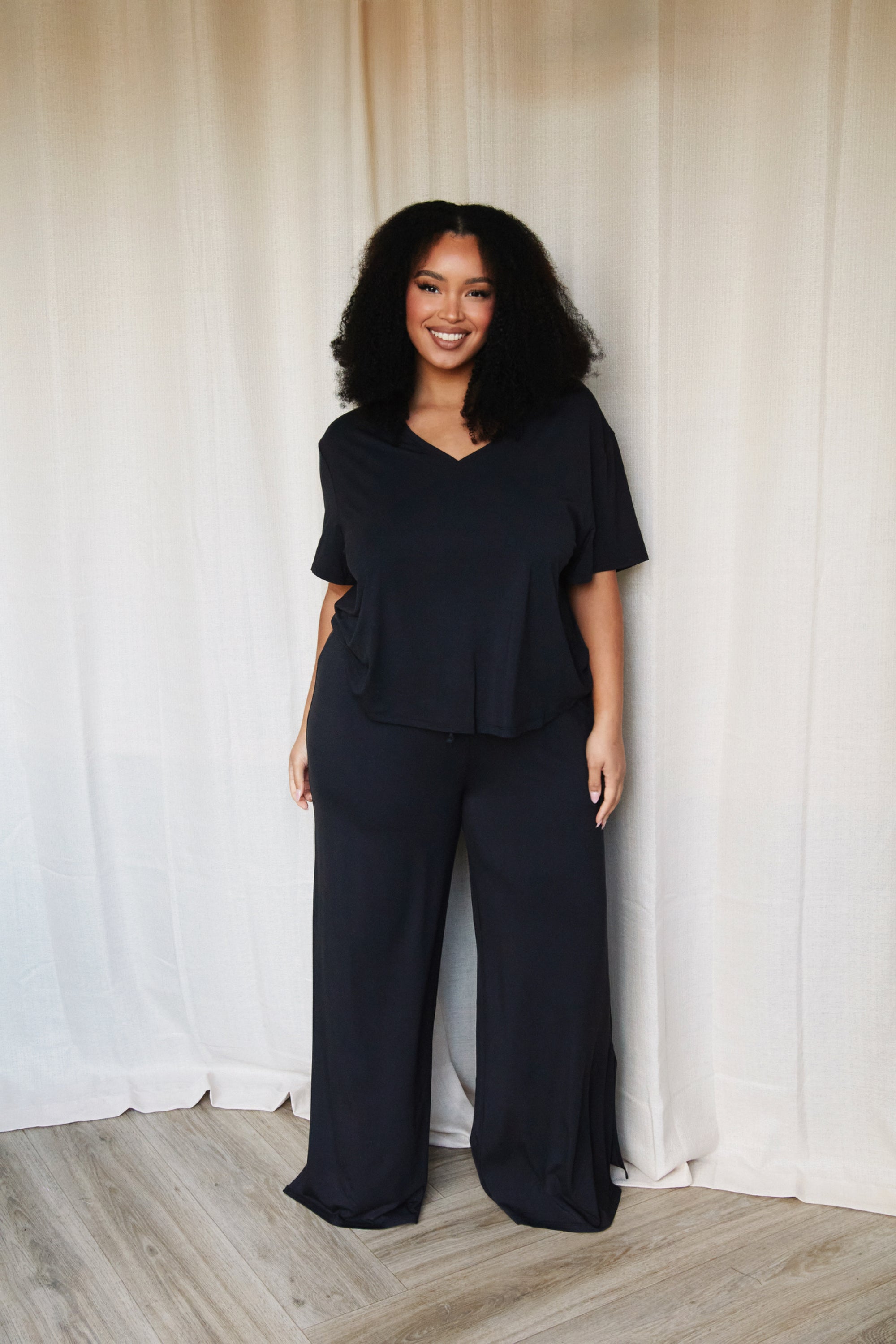 True Black drawstring wide-leg trousers
