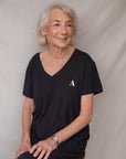 True Black V-neck t-shirt